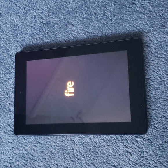 Amazon Other - AMAZON Fire HD 4th GENERATION With Camera and Headphone Port